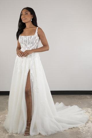 Essense Bridal Collection Style Number D4030 - 7