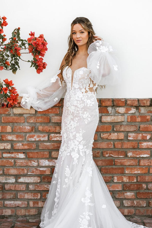 Essense Bridal Collection Style Number D4038 - 1