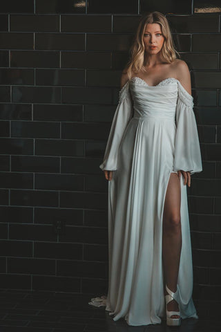 Essense Bridal Collection Style Number D4087 - 4