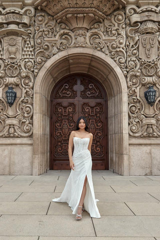 Essense Bridal Collection Style Number D4091 - 9