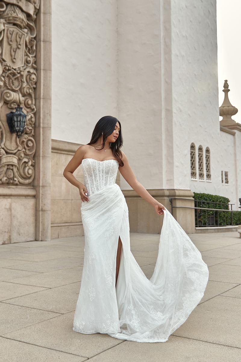 Essense Bridal Collection Style Number D4091 - 2