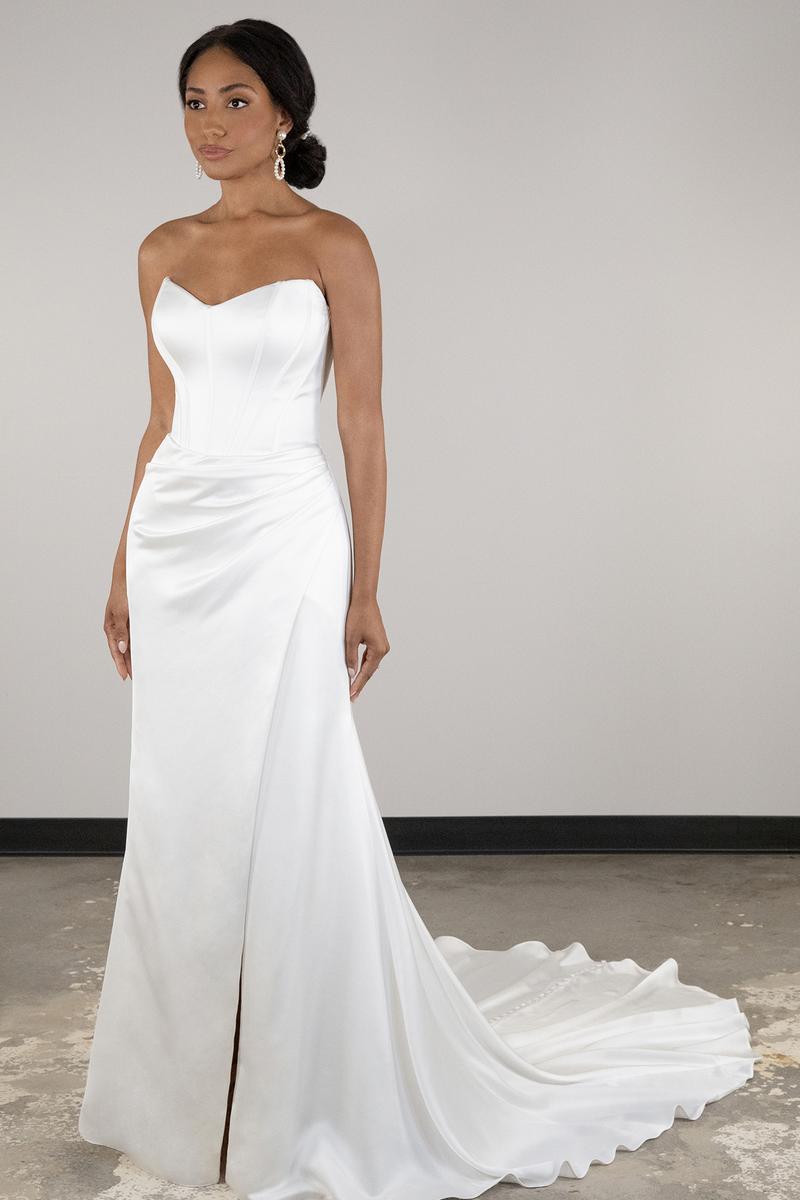 Essense Bridal Collection Style Number D4093 - 4