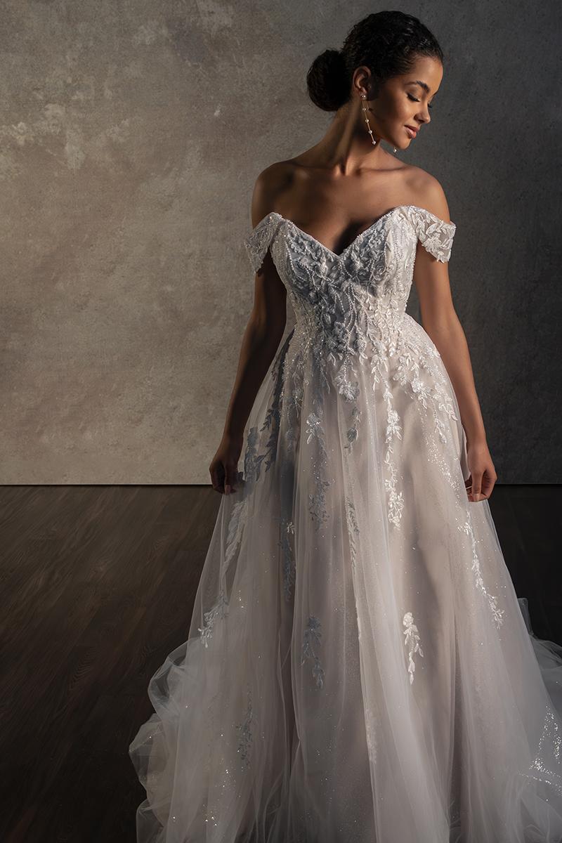 Essense Bridal Collection Style Number D4098 - 5