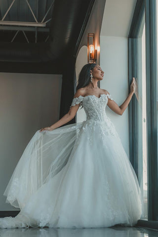 Essense Bridal Collection Style Number D4106 - 1