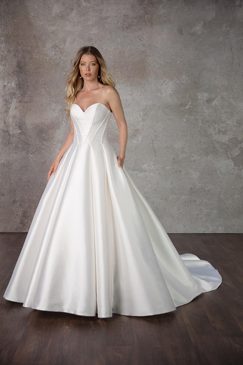 Essense Bridal Collection Style Number D4117 - 6