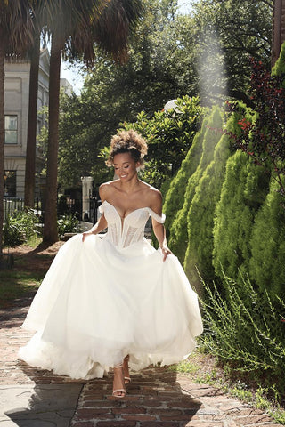 Essense Bridal Collection Style Number D4130 - 3