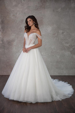 Essense Bridal Collection Style Number D4130 - 7