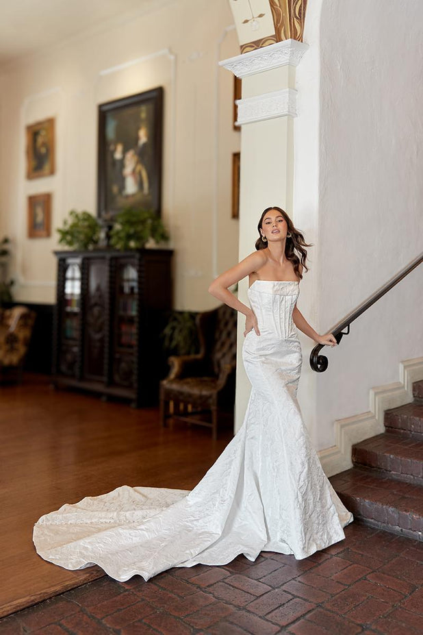 Essense Bridal Collection Style Number D4149 - 1