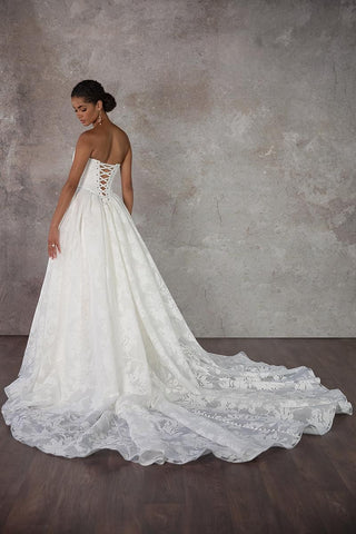 Essense Bridal Collection Style Number D4158 - 2