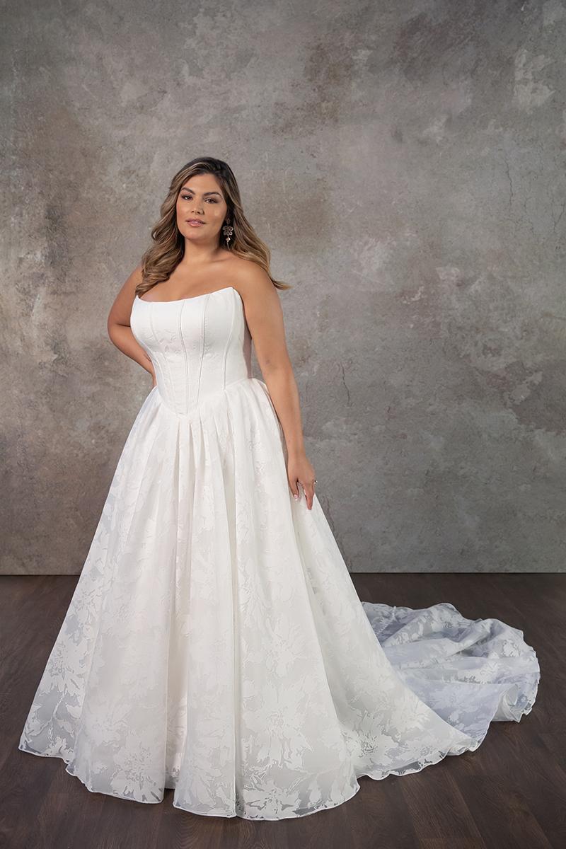 Essense Bridal Collection Style Number D4158 - 5