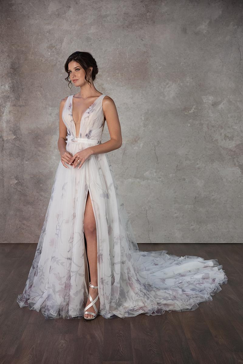 Essense Bridal Collection Style Number D4165 - 5