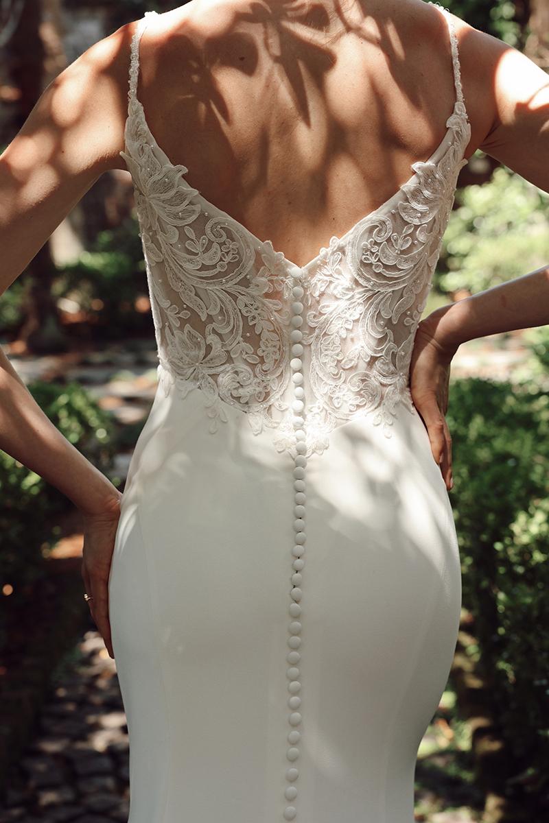 Essense Bridal Collection Style Number D4181 - 6