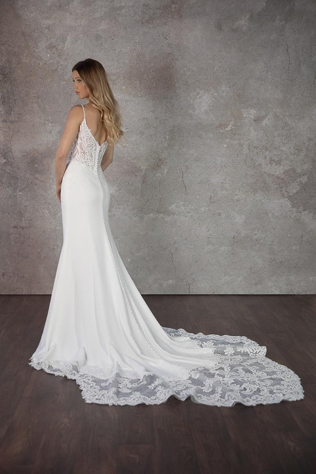 Essense Bridal Collection Style Number D4181 - 2