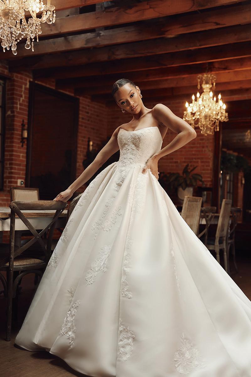 Essense Bridal Collection Style Number D4265 - 4