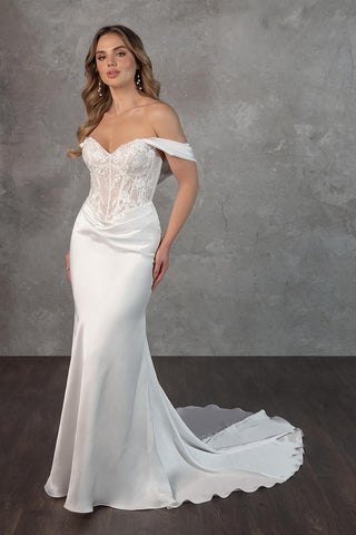 Essense Bridal Collection Style Number D4303 - 1