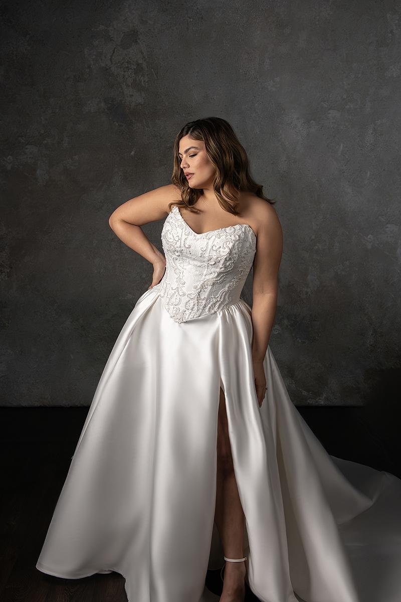 Essense Bridal Collection Style Number D4332 - 5