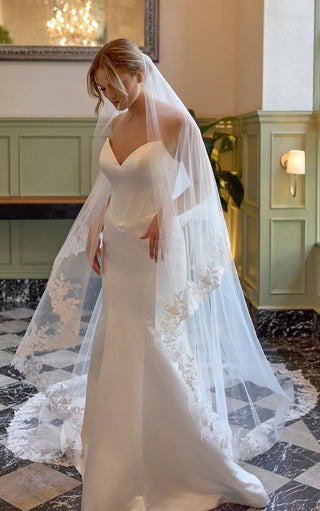 Essense Bridal Collection Style Number D4369 - 1