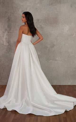 Essense Bridal Collection Style Number D4389 - 2