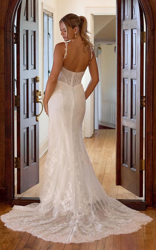Essense Bridal Collection Style Number D4437 - 2