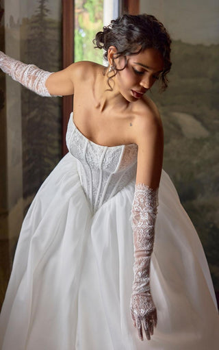 Essense Bridal Collection Style Number D4458 - 5