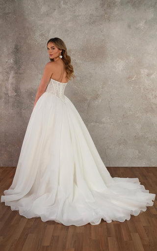 Essense Bridal Collection Style Number D4458 - 4