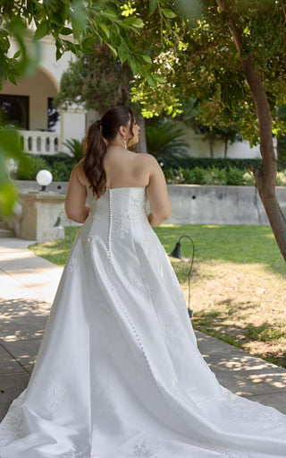 Essense Bridal Collection Style Number D4479 - 2