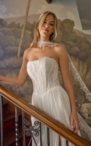 Essense Bridal Collection Style Number D4483 - 8