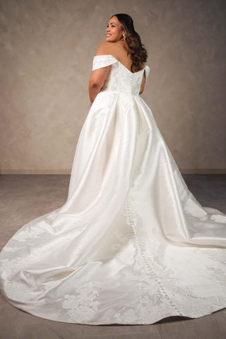 Essense Bridal Collection Style Number D4493 - 6
