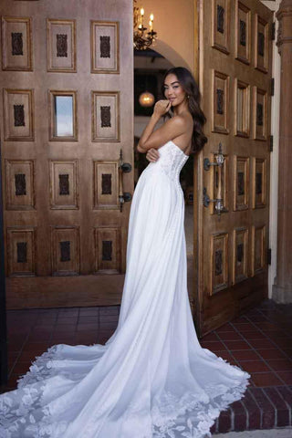 Essense Bridal Collection Style Number D4504 - 2