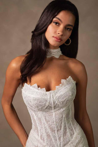 Essense Bridal Collection Style Number D4541 - 5