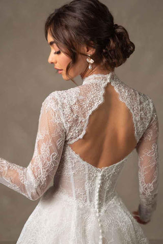 Essense Bridal Collection Style Number D4554 - 5