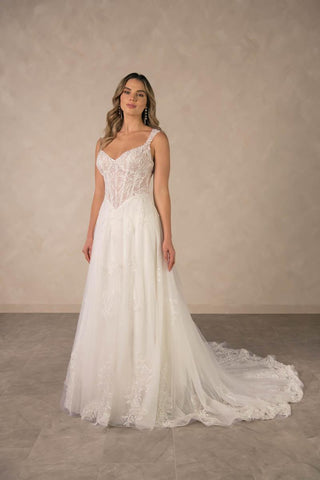 Essense Bridal Collection Style Number D4577 - 4