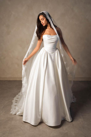 Essense Bridal Collection Style Number D4602 - 7