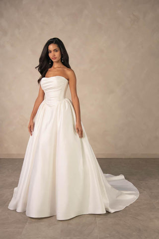 Essense Bridal Collection Style Number D4602 - 3