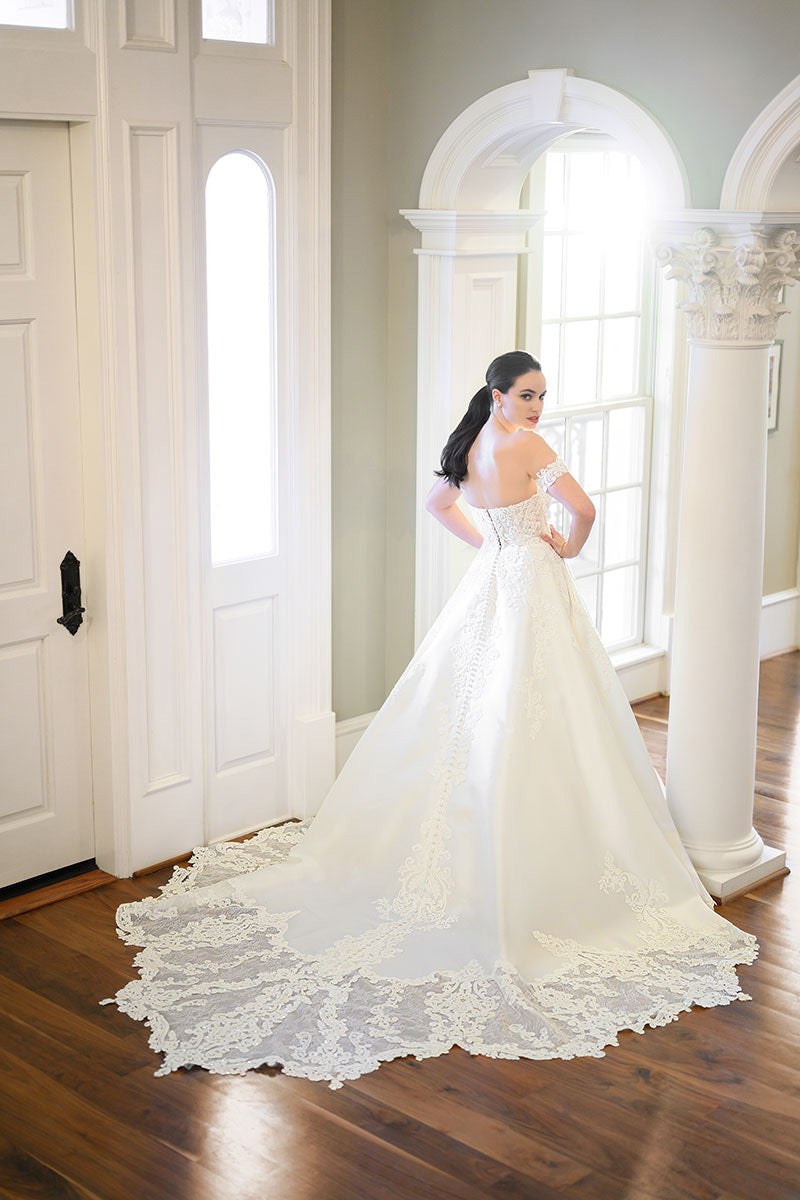 Martina Liana Luxe Style Number LE1104 - 4