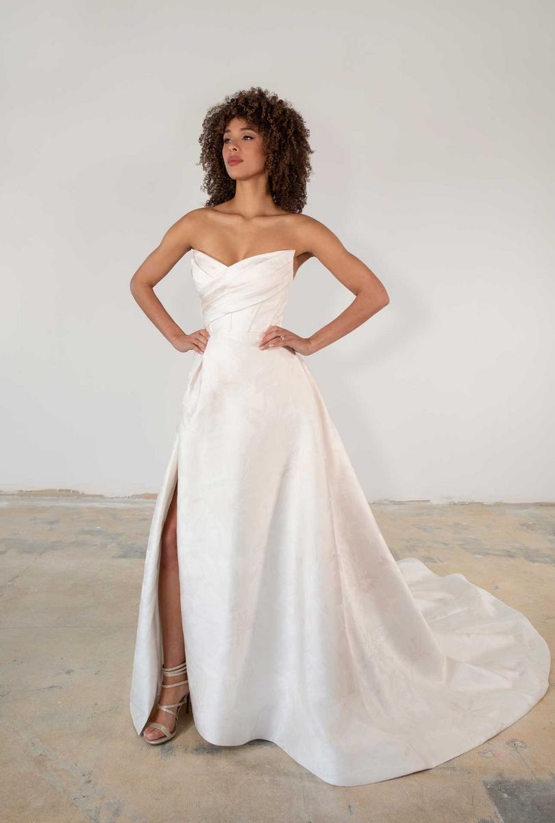 Martina Liana Luxe Style Number LE1232 - 4