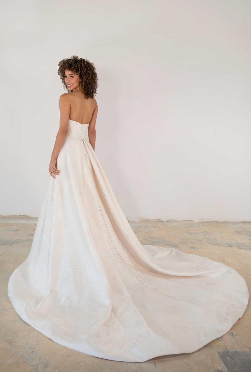 Martina Liana Luxe Style Number LE1232 - 5
