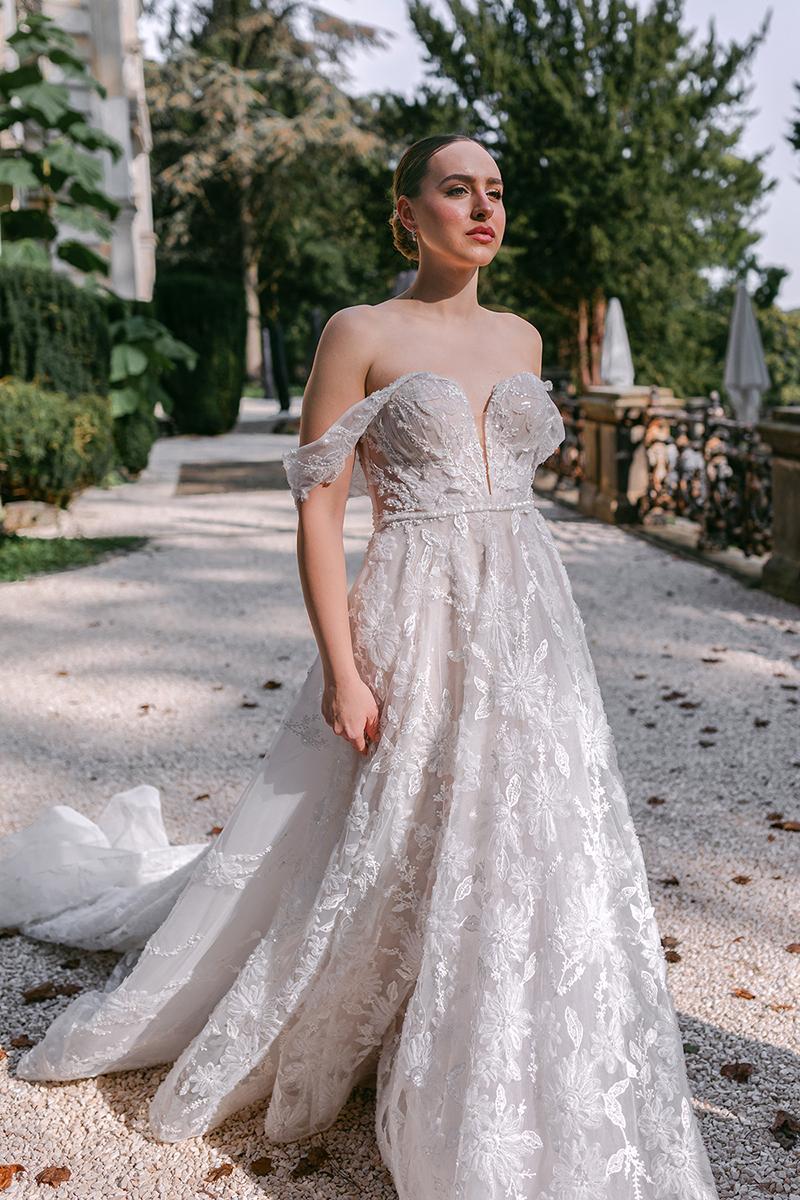 Martina Liana Luxe Style Number LE1256 - 3