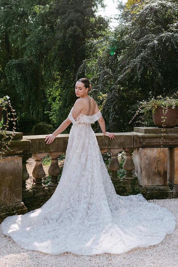 Martina Liana Luxe Style Number LE1256 - 2
