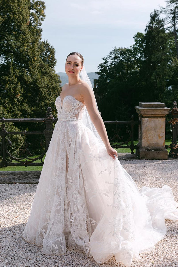 Martina Liana Luxe Style Number LE1256 - 1