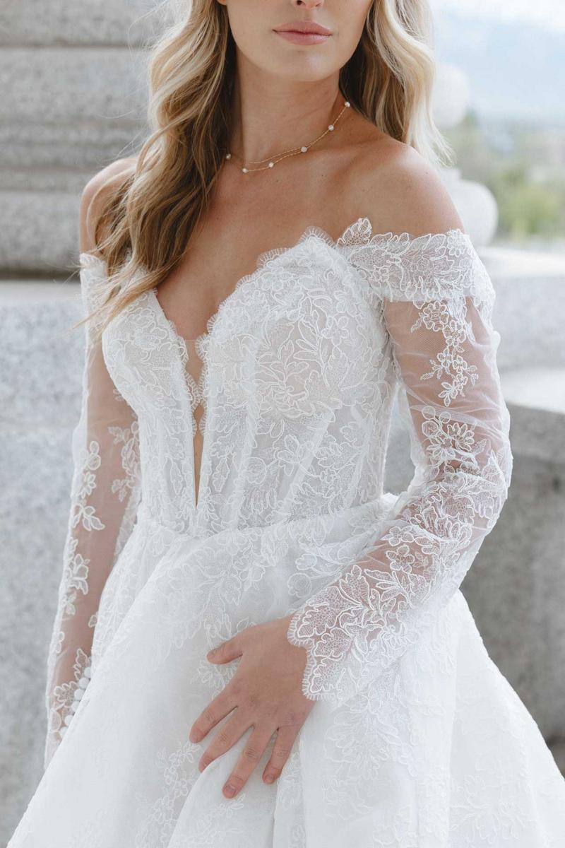 Martina Liana Luxe Style Number LE1290 - 10
