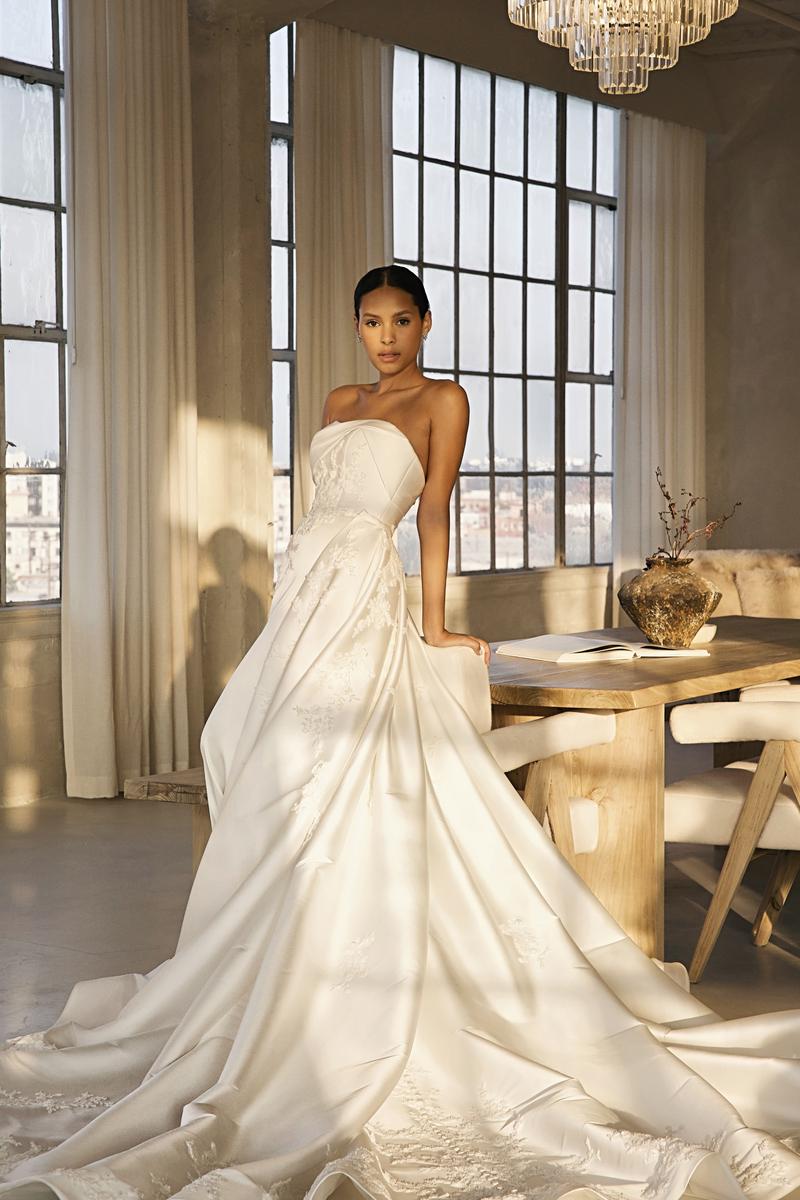 Martina Liana Luxe Style Number LE1357 - 4
