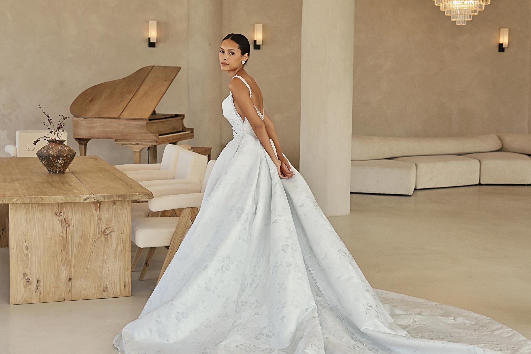 Martina Liana Luxe Style Number LE1360 - 6