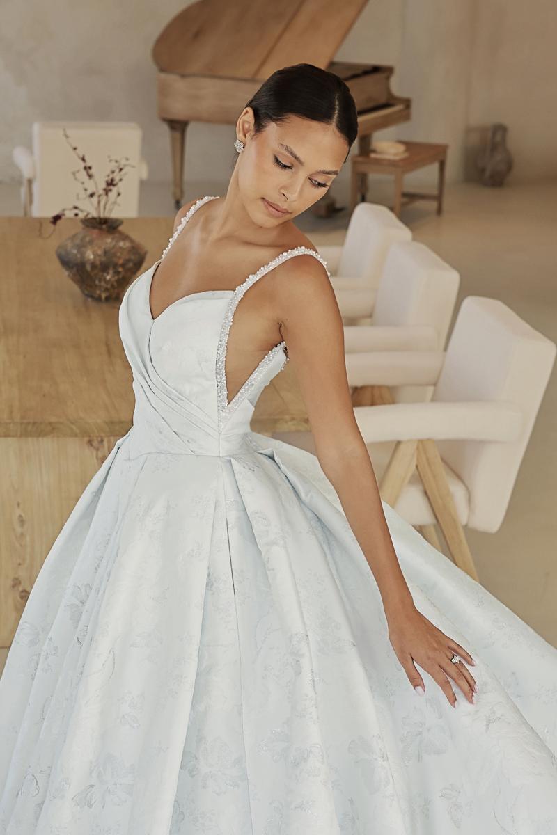 Martina Liana Luxe Style Number LE1360 - 7