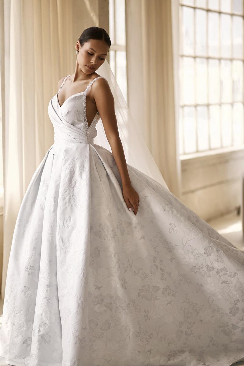 Martina Liana Luxe Style Number LE1360 - 5