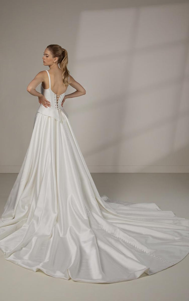 Martina Liana Luxe Style Number LE1388OS - 2