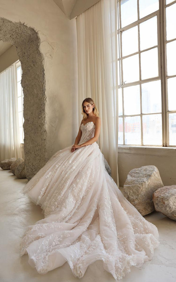 Martina Liana Luxe Style Number LE1400 - 1