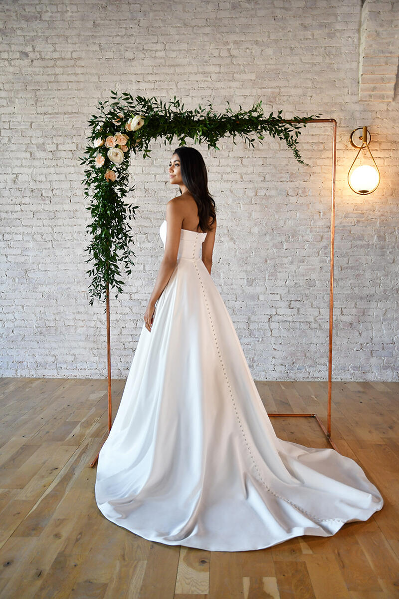 Stella York Style Number 7045 - 4