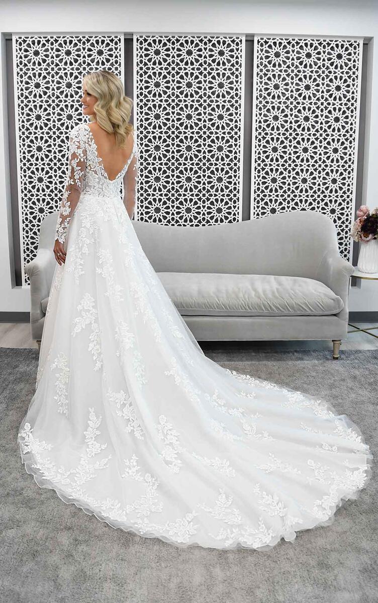 stella york long sleeve lace wedding dress Stella York SY8230 || Stella York Wedding Dresses in Sacramento Starting at Olive & Ivory
