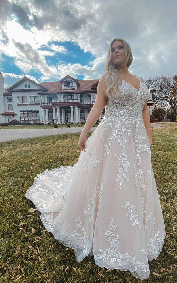 Stella York Style Number 7169 - 1